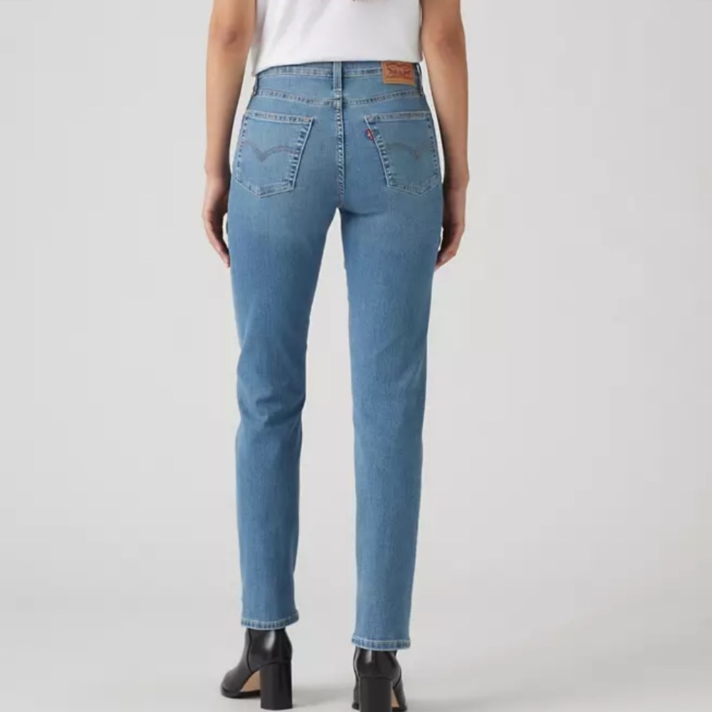Levi's 724 Light Blue High Rise Straight Leg Jeans Sz 26 - Picture 2 of 12